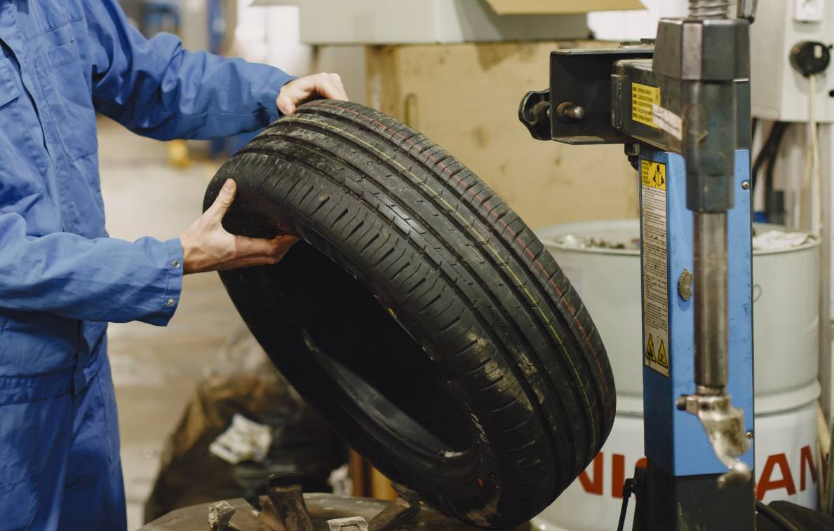 Hawaii Safety Inspections: Requirements & Failure Prevention Tips for Honolulu Drivers 