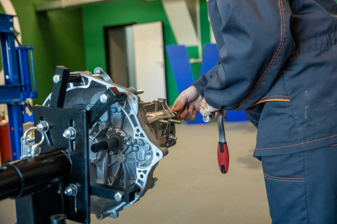 Expert Transmission Auto Repair Shop in Honolulu, HI